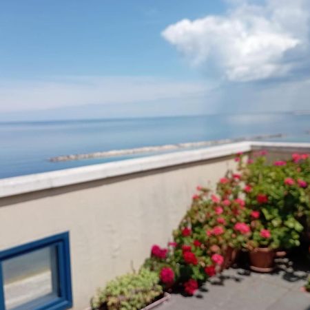 Casettalmar Appartement Bari Buitenkant foto