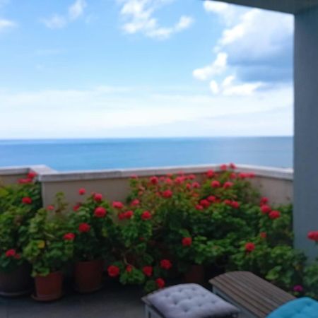 Casettalmar Appartement Bari Buitenkant foto